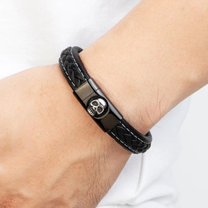 Vue Portée Bracelet Cuir Tête de Mort "Crâne Élégant sur Fermoir Prestige" -  3 couleurs au choix !
