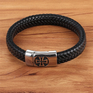 Avannt Bracelet Cuir Tressé "Croix de Fer du Clan Noir"