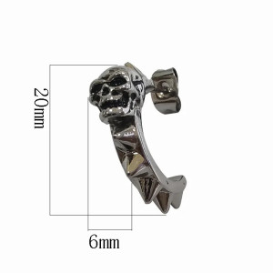 Boucles d’Oreilles Tête de Mort "Spikes & Skulls" Couleur Noir