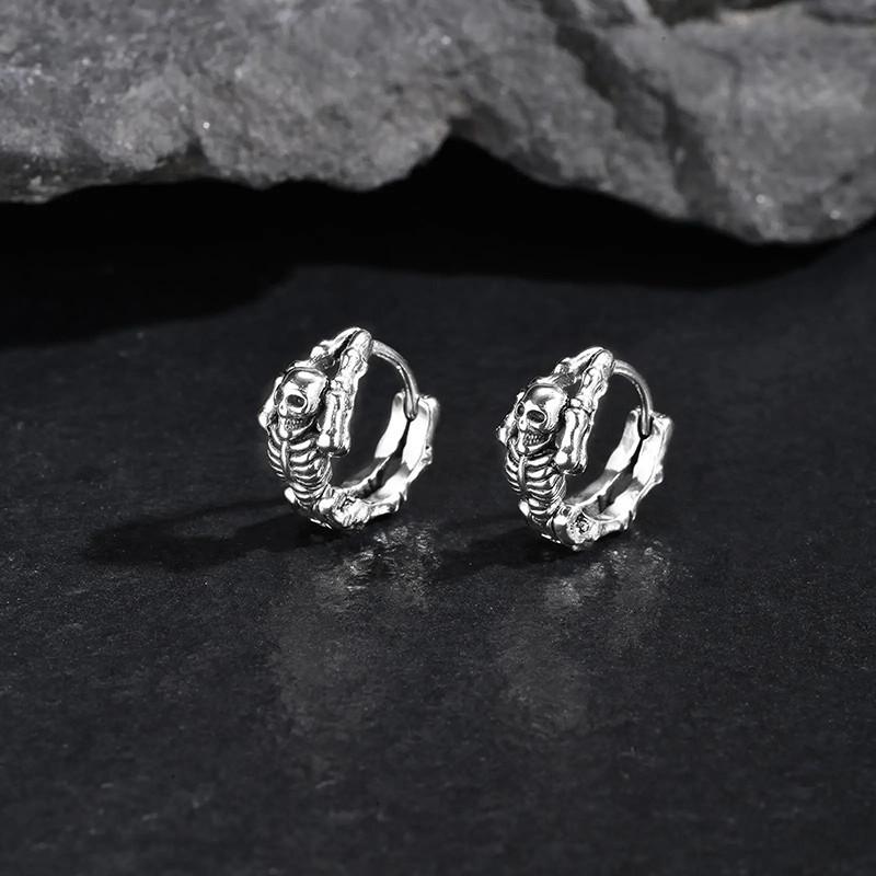 Avant Boucles d’Oreilles Tête de Mort "Deadly Redemption"