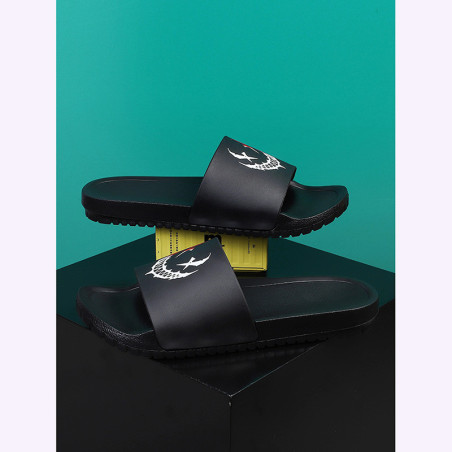 Claquettes Tête de Mort Noires – "Sourire Démoniaque" Design Street Couleur Jaune