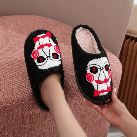 Vue Portée Pantoufles Horreur Tête de Clown – Design Psychopathe & Intérieur Doux