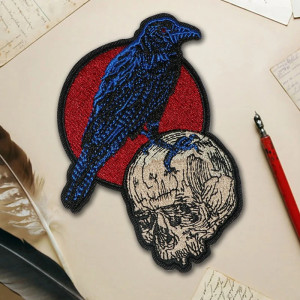 Vue détaillée Écusson Tête de Mort Corbeau du Crépuscule