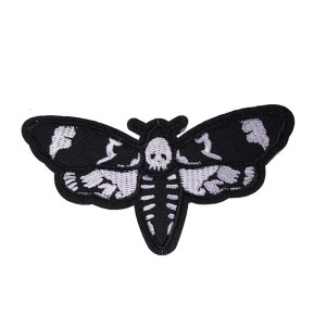 Vue générale Écusson Tête de Mort Papillon Nocturne Macabre