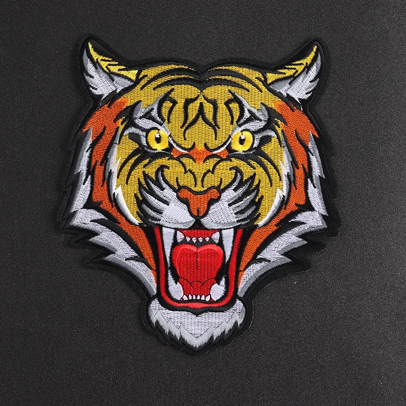 Écusson Rock Tête de Tigre Rugissant 20 cm x 17.5 cm