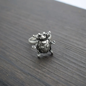 Bague Scarabée Vintage Gothique