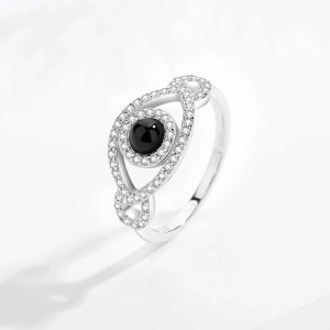 Vue générale Bague Oeil d'Horus 'Orbite Nocturne'