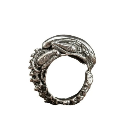 Détails de la Bague Tête de Mort Alien - Xénomorphe Ancestral