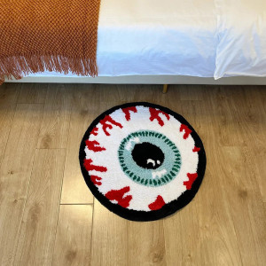 Avant Tapis Goth Œil au "Regard Sanguinolent" - 60 cm x 60 cm
