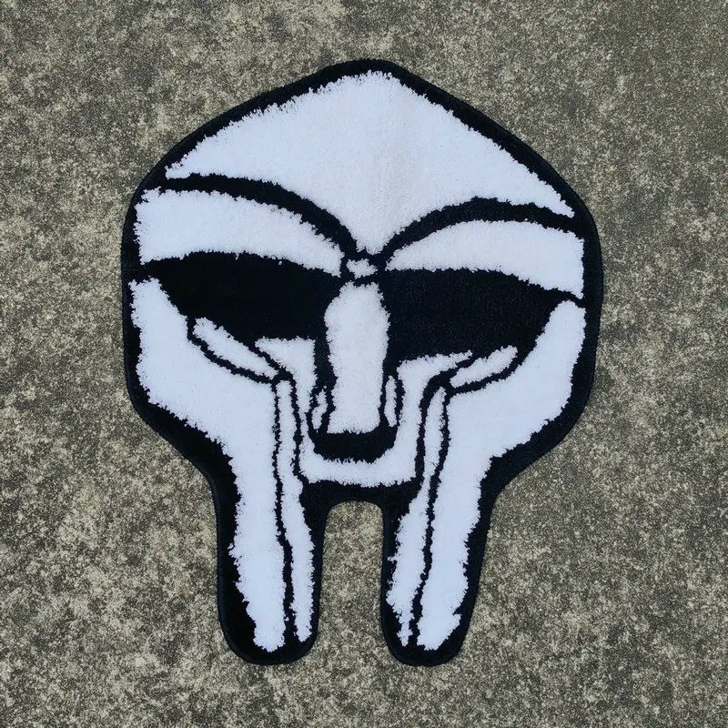 Tapis Déco Gladiateur Masqué "Visage du Chaos"
