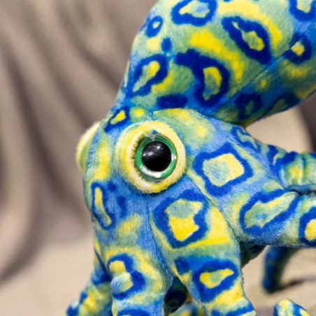 Vue détaillée de le Peluche Pieuvre Psychédélique - Kraken Caméléon Bleu-Électrique