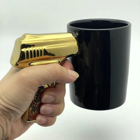 Magnifique Mug Poignée Pistolet Café Chargeur - 3 couleurs au choix