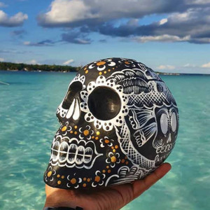 Crâne Décoratif Mexicain - Fleur de Cendre et d’Or - Peint à la Main au Mexique