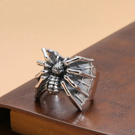 Bague Araignée Punk Rock "Étreinte d'Arachne"