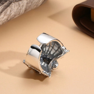 Vue Arrière  Bague Araignée Punk Rock "Étreinte d'Arachne"