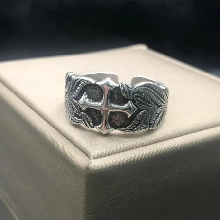 Avant Bague Rock Chevaleresque "La Croix du Triomphe"