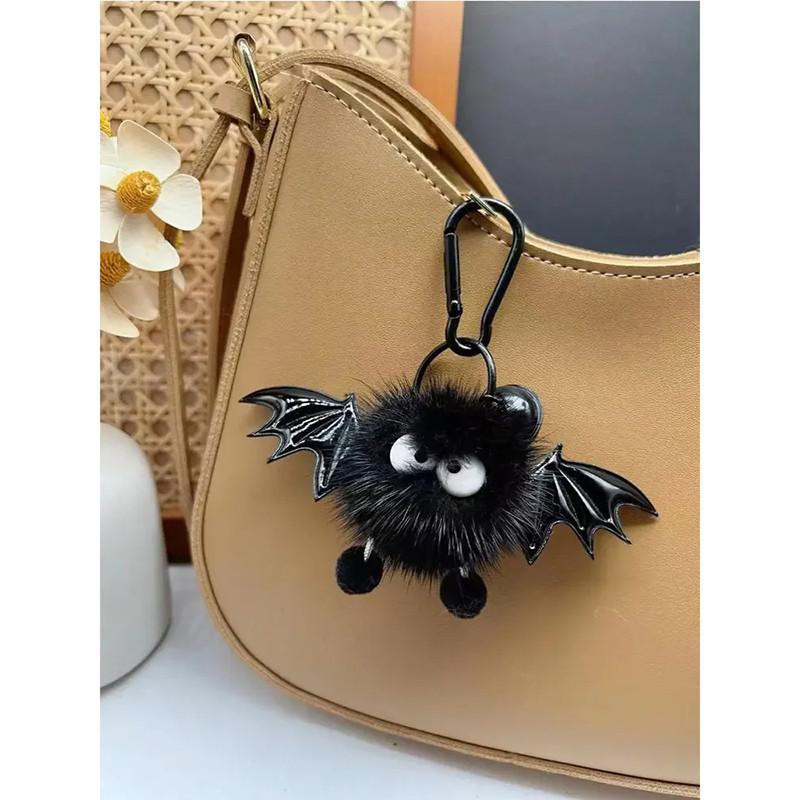 Porte-Clés Gothique Petite Chauve-Souris "Bat Fluffy Pompom Kawaii"