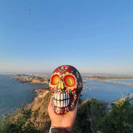 Crâne Décoratif Mexicain - Hypnose Solaire sur Terre d’Ocre - Peint à la Main au Mexique !
