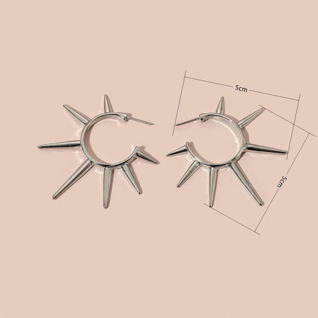 Dimensions Boucles d’Oreilles Gothiques - Créoles à Pointes "Couronne du Chaos"