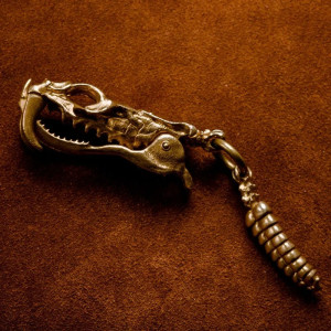 Avant Porte-Clés Crâne "Félin à Dents de Sabre" – Édition Dorée