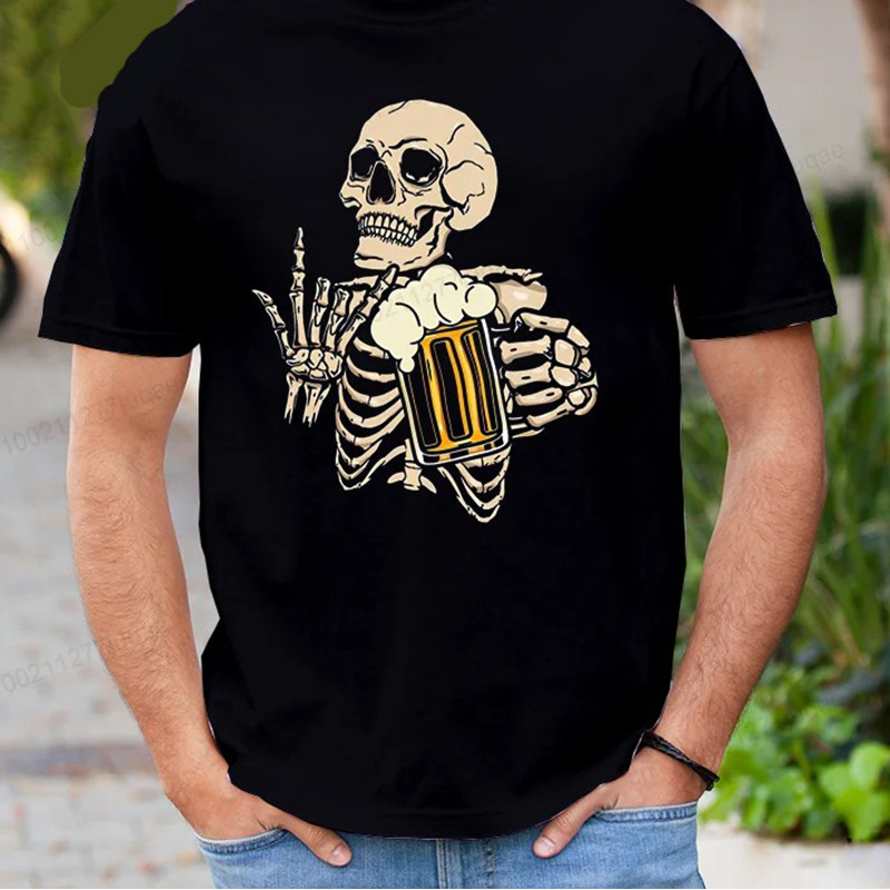 T-shirt Tête de Mort Humour "Squelette à la Bière"
