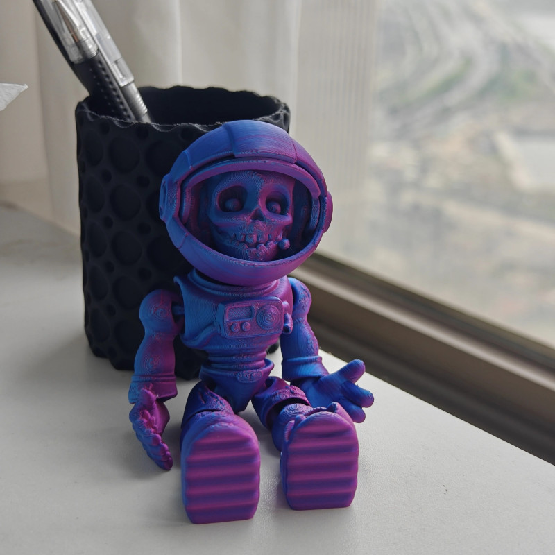 Magnifique Figurine Tête de Mort Astronaute 3D Chromatique