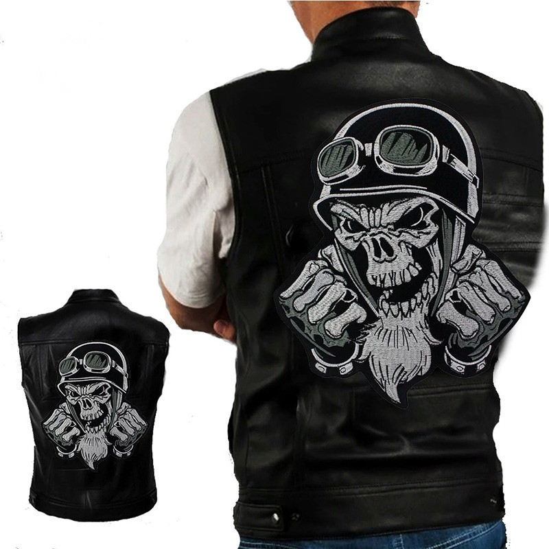 Patch Brodé Tête de Mort Biker "Poings de l'Enfer" 31.2 cm x 25.5 cm