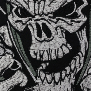 Vue détaillée Patch Brodé Tête de Mort Biker "Poings de l'Enfer" 31.2 cm x 25.5 cm