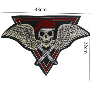 Dimensions Patch Brodé Tête de Mort Militaire "Ailes du Commando" - 33 cm x 22 cm