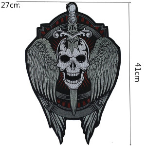 Dimensions Patch Brodé Tête de Mort Ailé "Lame du Jugement" - 27 cm x 41 cm