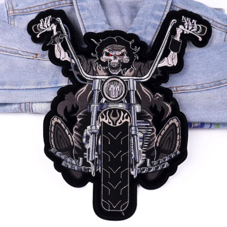 Patch Brodé Biker "Crâne sur Chopper" - 31.4 cm x 29 cm