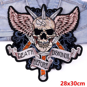 Dimensions Patch Brodé Tête de Mort "Death Before Dishonor" - 28 cm x 30 cm