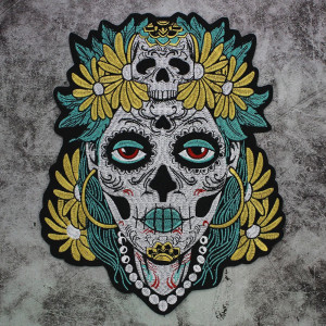 Avant Écusson Tête de Mort Mexicaine "Calavera Fleurie Mystique" - 32.2 cm x 25 cm