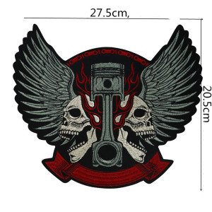 Dimensions Écusson Biker "Crânes Ailés & Piston de Feu" -  27.5 cm x 20.5 cm