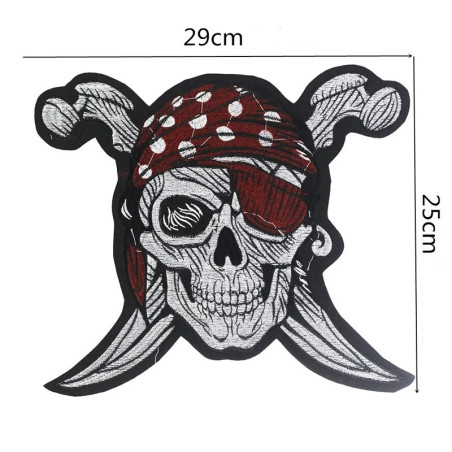 Dimensions Patch Tête de Mort Pirate "Crâne du Flibustier Maudit" - 29 cm x 25 cm