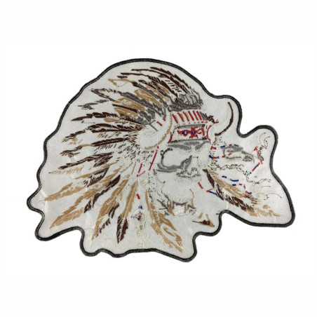 Vue Arrière Écusson Tête de Mort Chef Indien "Chef de Guerre aux Plumes d'Ébène" - 24 cm x 19.5 cm