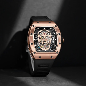 Avant Montre Tête de Mort "Squelette Impérial" Design Mécanique & Élégant