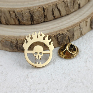 Broche Tête de Mort "Flamme du Chaos" Couleur or