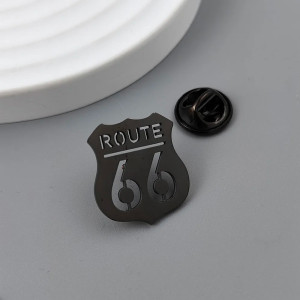 Broche Rock Biker "Route 66" Couleur noir