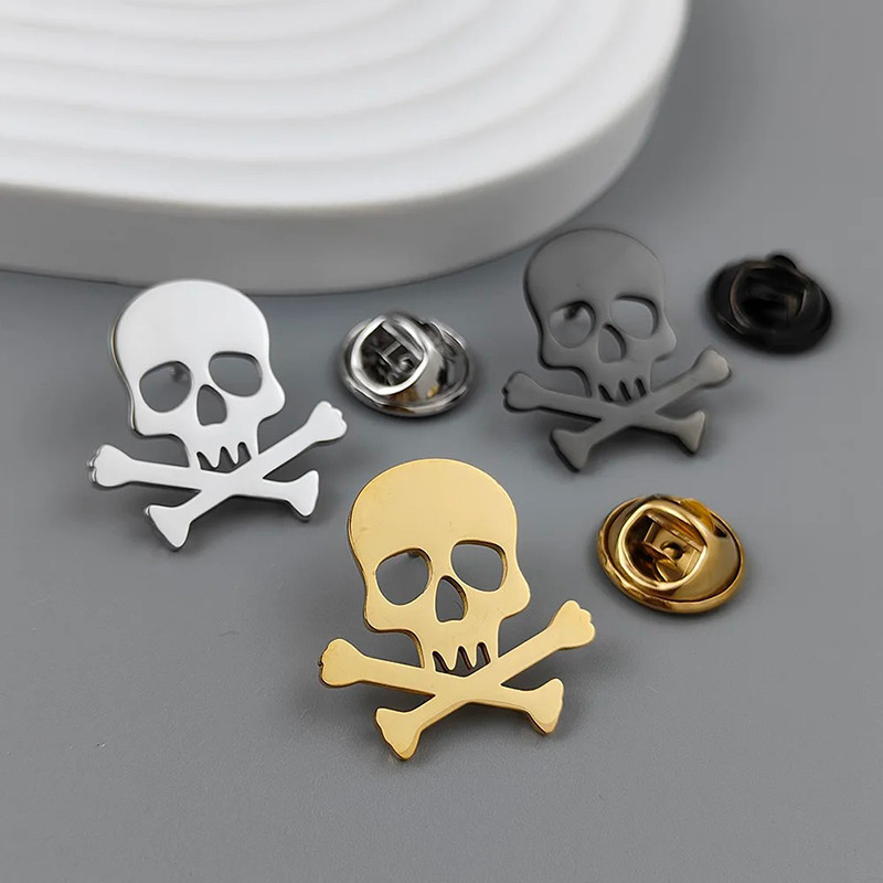 Broche Tête de Mort "Crâne Pirate"