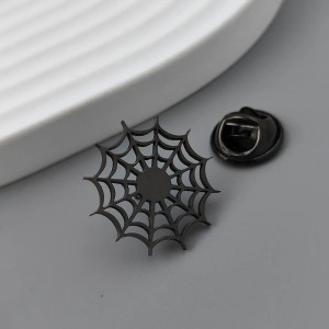 Broche Gothique "Toile du Destin" Couleur Noir