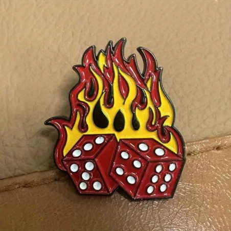Vue détaillée Broche Rock Flammes "Dés Infernaux"
