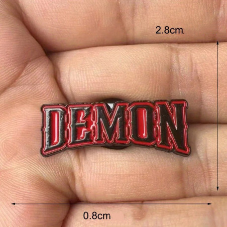 Dimensions Broche Gothique "Demon"
