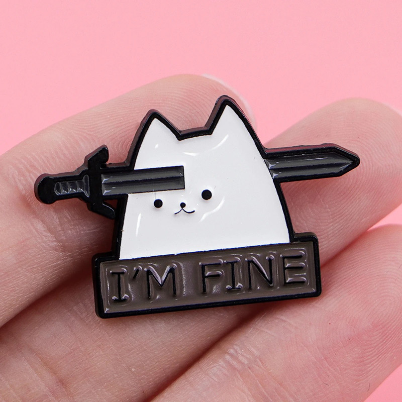 Broche Chat Goth Noir “I’m Fine”