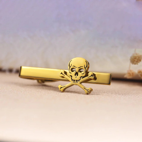 Avant Pince à Cravate Tête de Mort - Emblème du Pirate Élégant Couleur Or