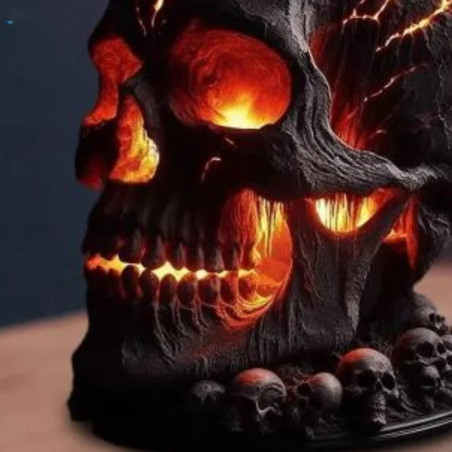 Détails de la Magnifique Lampe Tête de Mort - Crâne du Feu Éternel