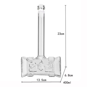 Details de la Carafe à Whisky - Marteau de Thor Mjöllnir du Valhalla