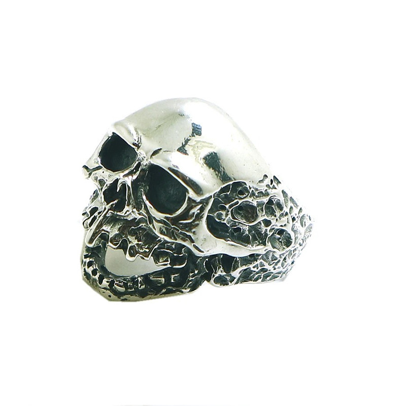 Avant Bague Tête de Mort "Éveil du Néant" en Argent 925