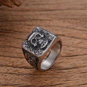 Bague Tête de Mort "Roses du Néant"