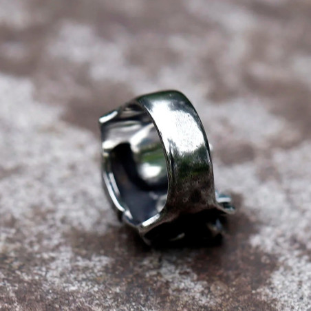 Vue Arrière  Bague Tête de Mort "Os du Néant"
